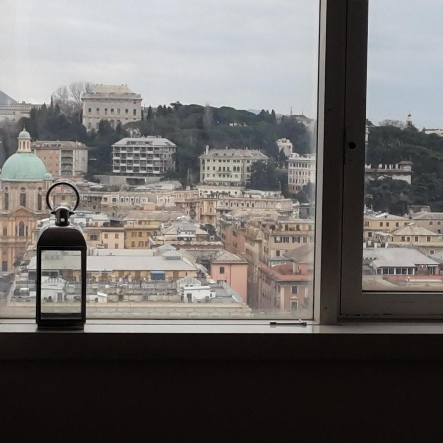 Suite Lambruschini Central With Top City View - Free Covered Parking ジェノヴァ エクステリア 写真