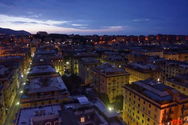 Suite Lambruschini Central With Top City View - Free Covered Parking ジェノヴァ エクステリア 写真